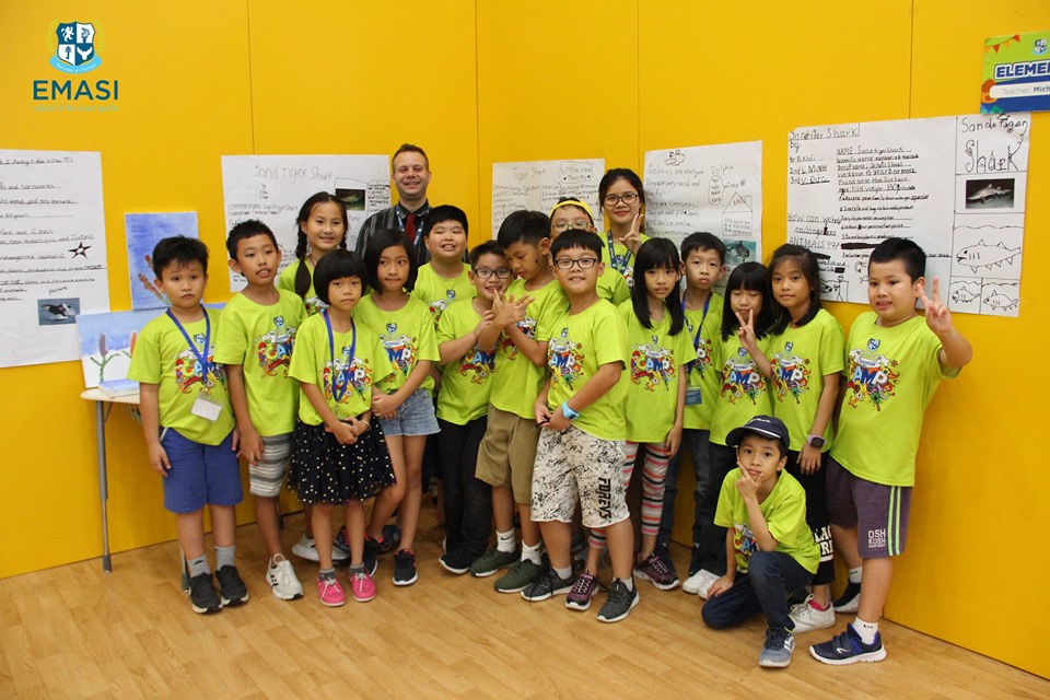 Trải Nghiệm Mùa Hè Giàu Kỹ Năng Sống Bằng Tiếng Anh