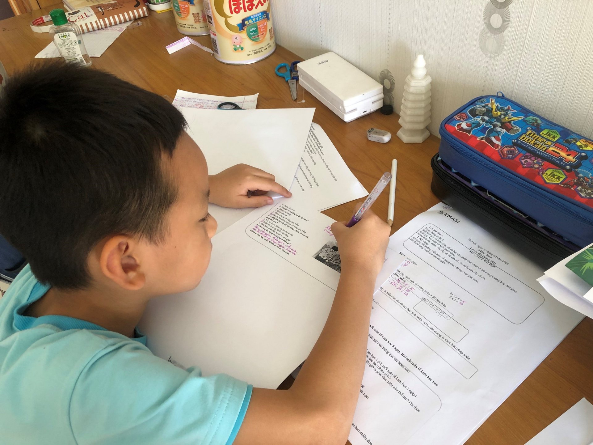 EMASI Students Discover About Active Learning At Home